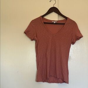 James Perse Dusty Rose V-Neck Short Sleeve Tee